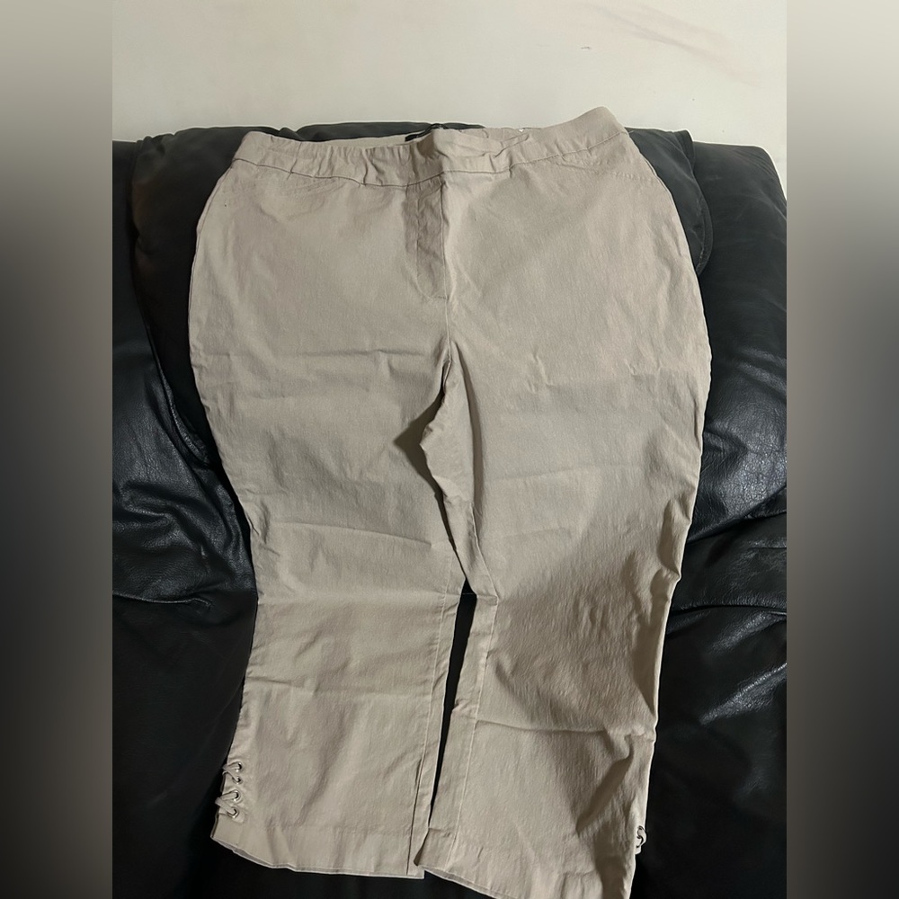 Stretch tan 18 w short tapered